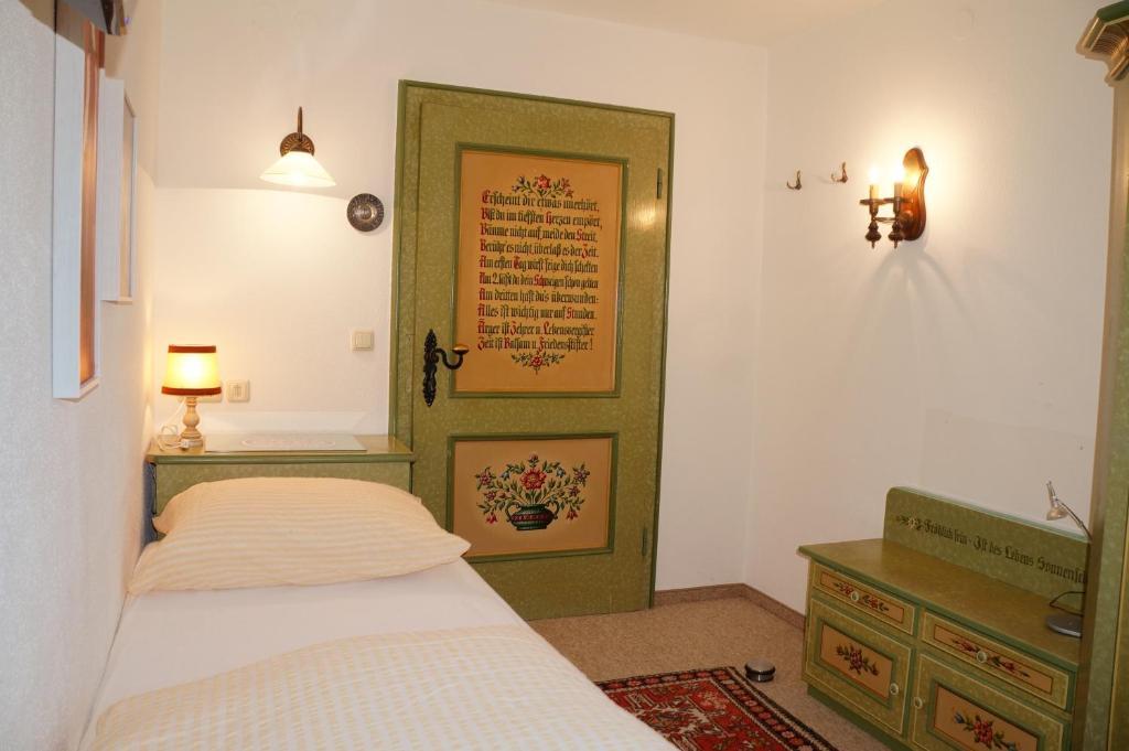 Landhaus Sonnenberg St. Anton am Arlberg Zimmer foto