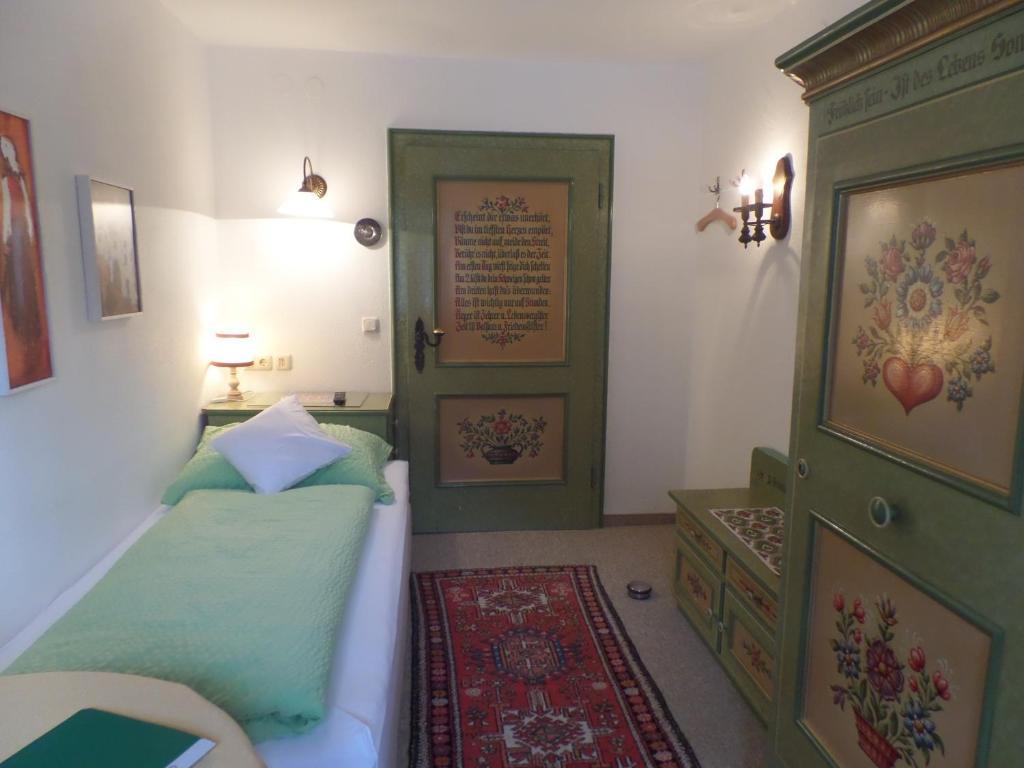 Landhaus Sonnenberg St. Anton am Arlberg Zimmer foto